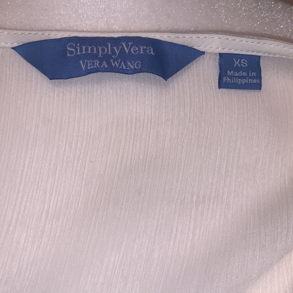 🎉HOST PICK🎉 Vera Wang sleeveless blouse - Picture 7 of 8